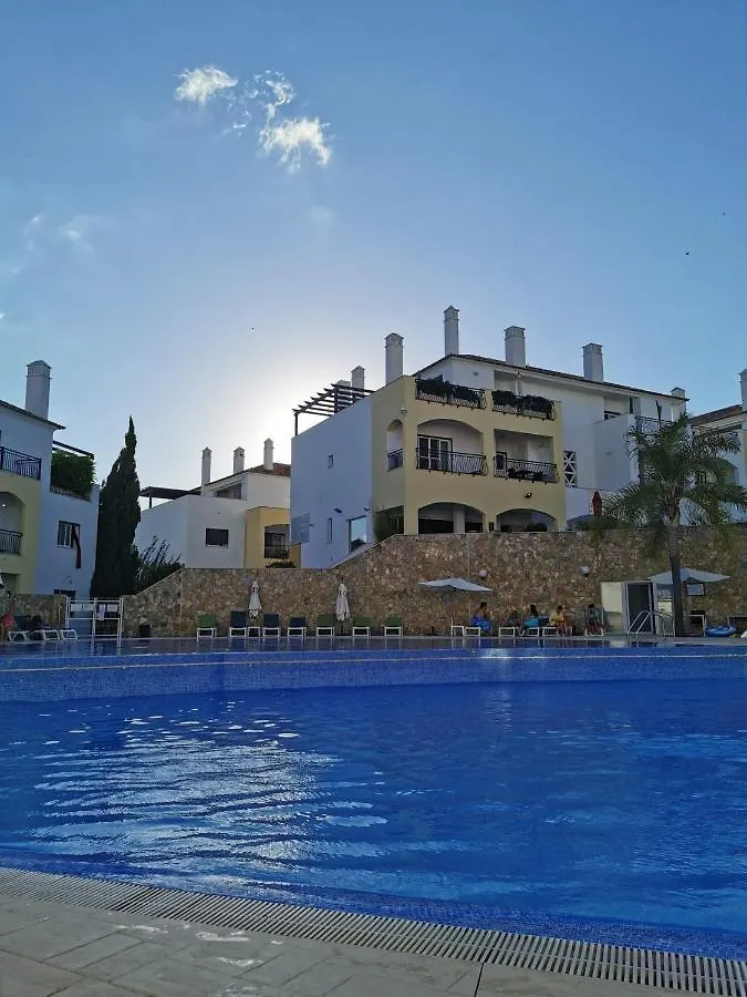Cabanas De Tavira O Pomar, Fabulous 2 Bed 2 Bath Apartment With South Balcony